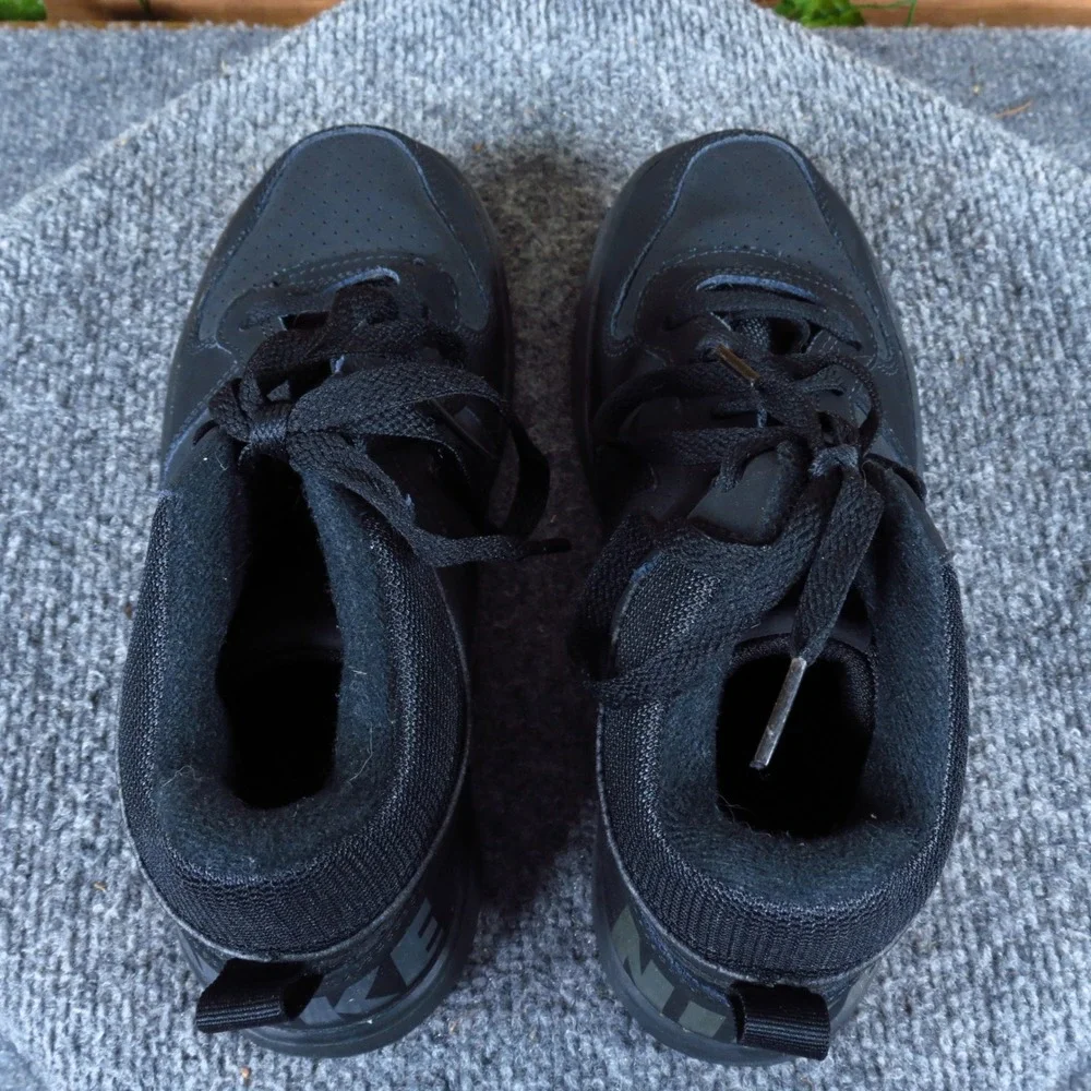 Nike Court Borough Mid 2 Kids High Top Sneaker 5.5Y Casual Active‎ Wear Black